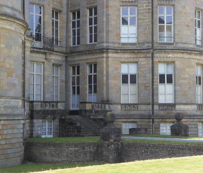 Château de l'Hermitage > Condé-sur-l'Escaut