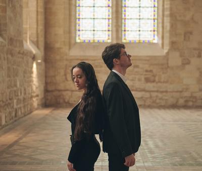 Photo-Baptiste-et-Lucie-scaled